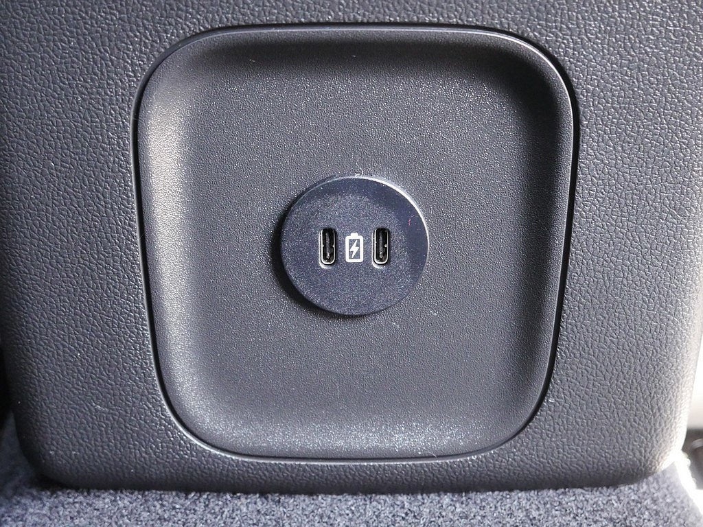 Used 2023 Ford Escape Platinum w/ Premium Technology Package AWD/4WD image 54