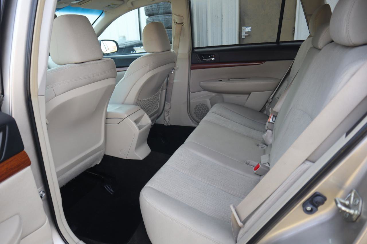 Used 2014 Subaru Outback 2.5i Premium image 49