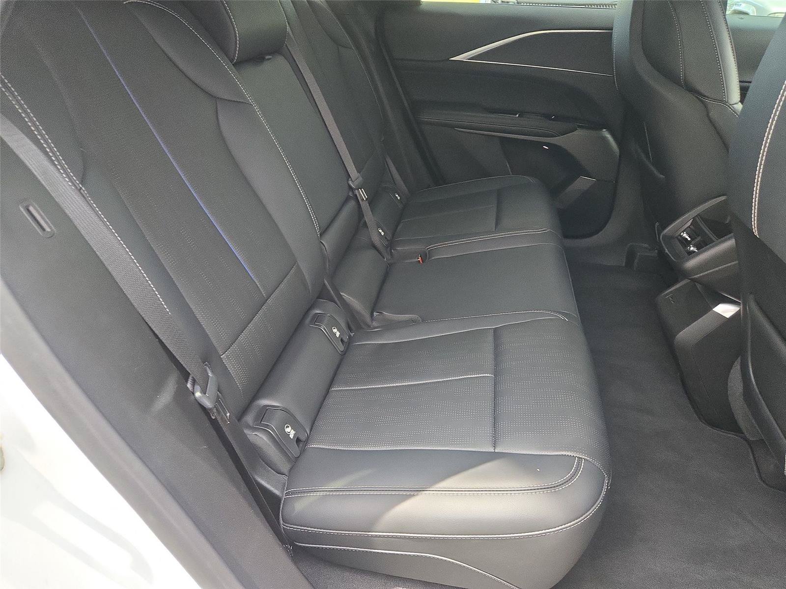 Certified 2024 Cadillac Lyriq Sport AWD/4WD image 29