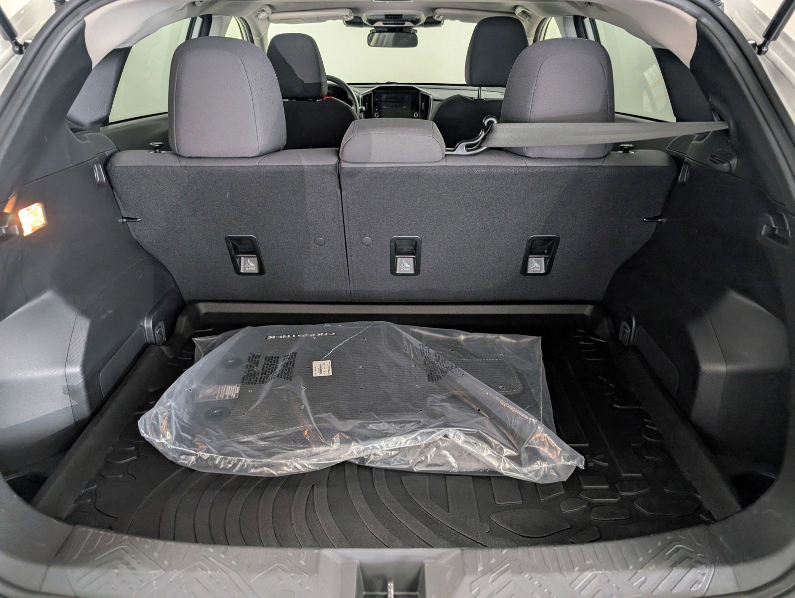 Certified 2025 Subaru Crosstrek 2.0i Premium image 21