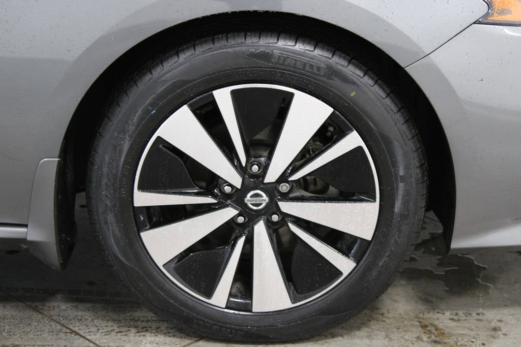 Used 2019 Nissan Altima 2.5 SV image 12