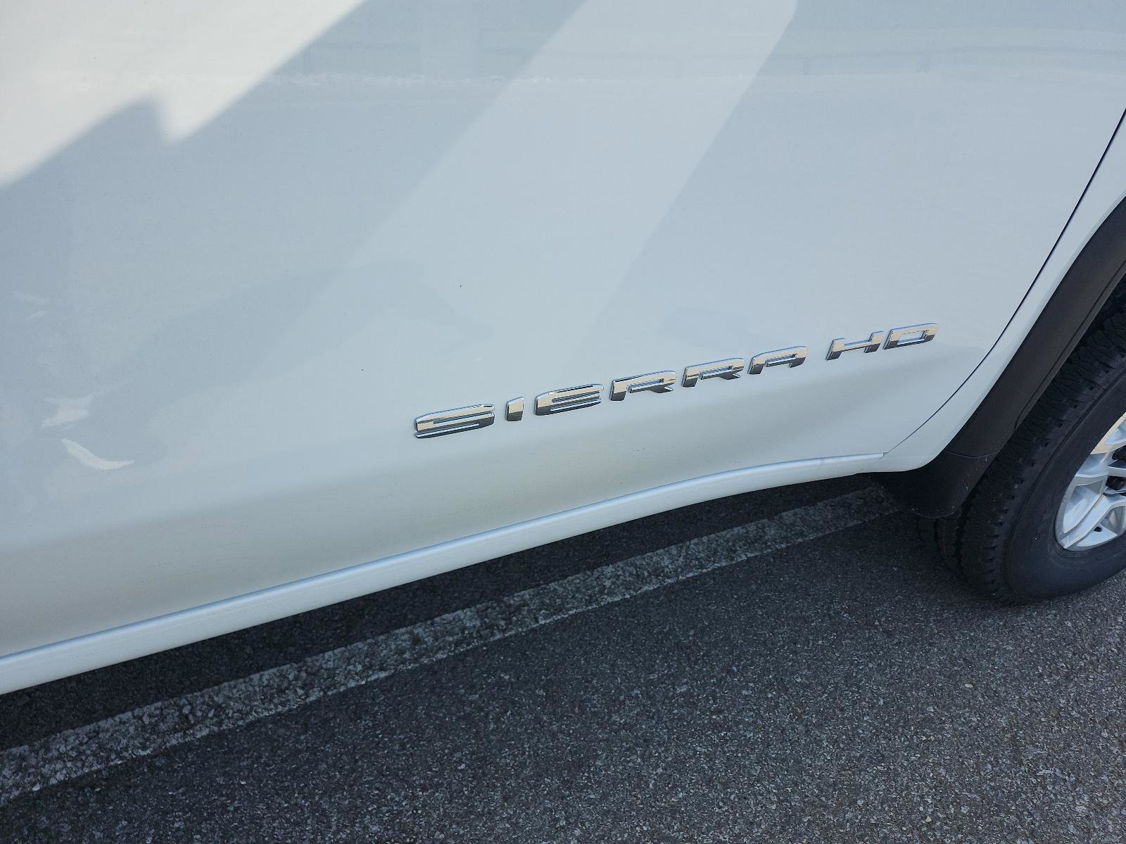 New 2025 GMC Sierra 2500 Pro w/ Convenience Package image 6