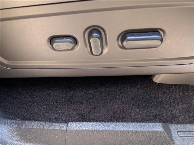 Used 2012 Lincoln Navigator L 4WD image 15