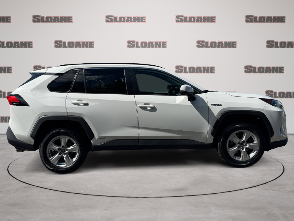 Used 2020 Toyota RAV4 XLE w/ Convenience Package AWD/4WD image 6