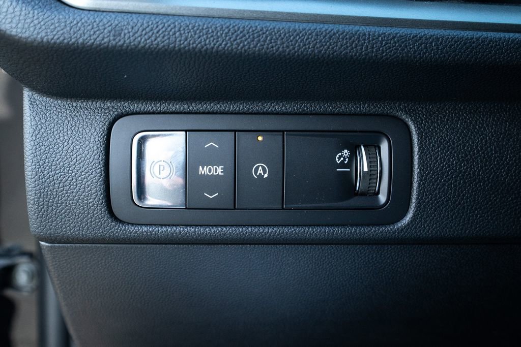 New 2026 Chevrolet Traverse LT image 21