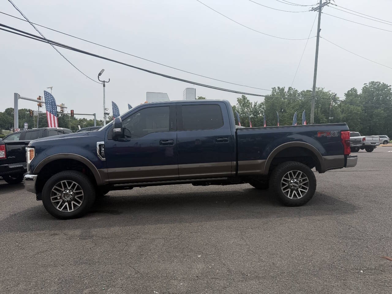 Used 2017 Ford F350 Lariat AWD/4WD image 1