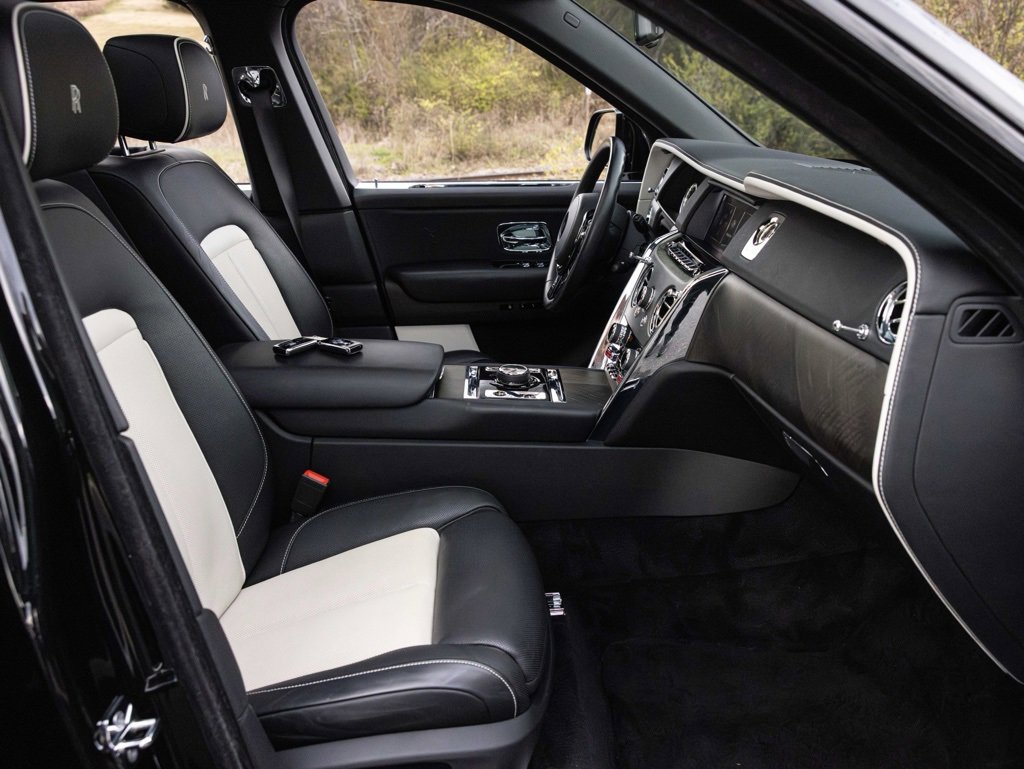 Used 2019 Rolls-Royce Cullinan image 78