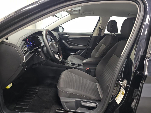 Used 2024 Volkswagen Jetta S FWD image 8