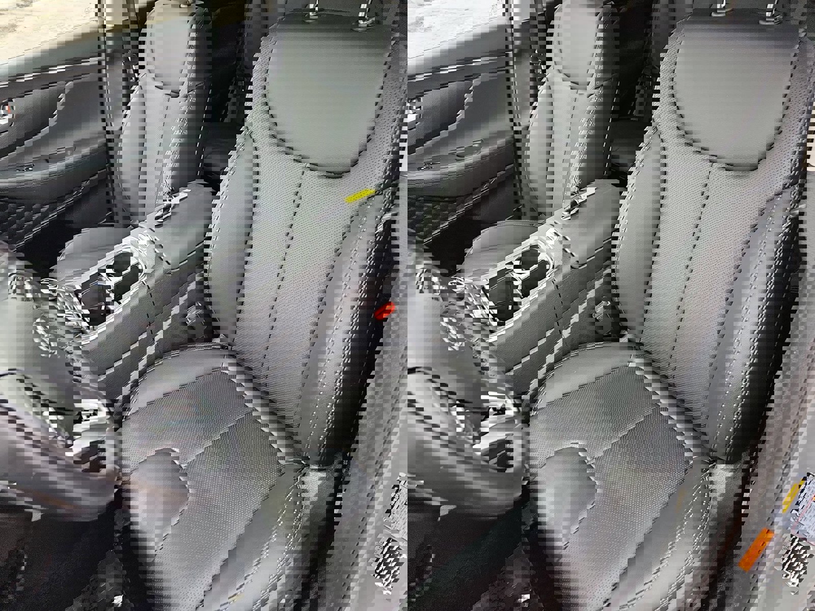 Used 2023 Hyundai Santa Fe XRT image 16