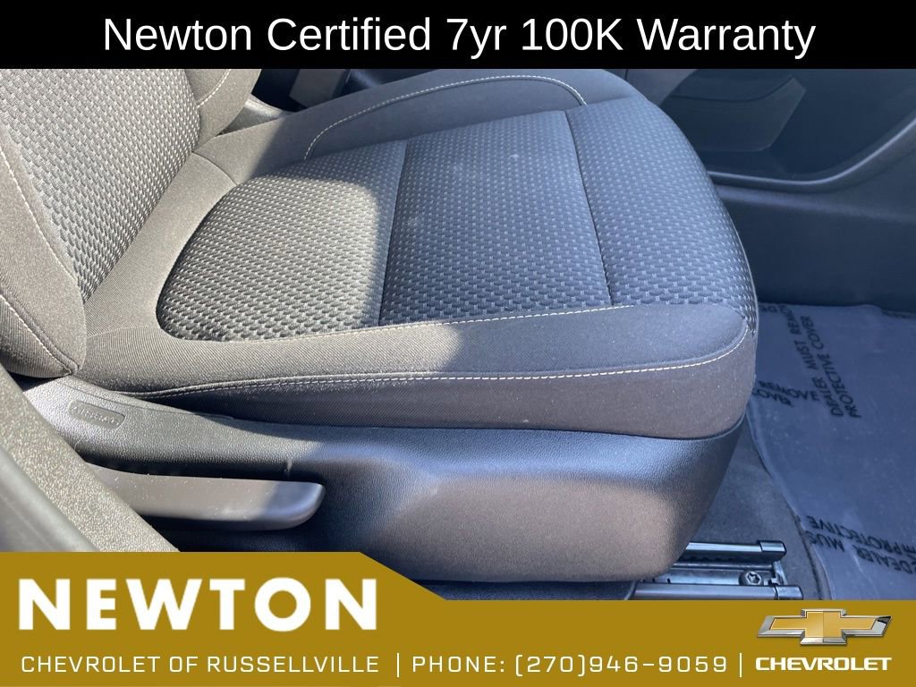 Used 2023 GMC Acadia SLE FWD image 22