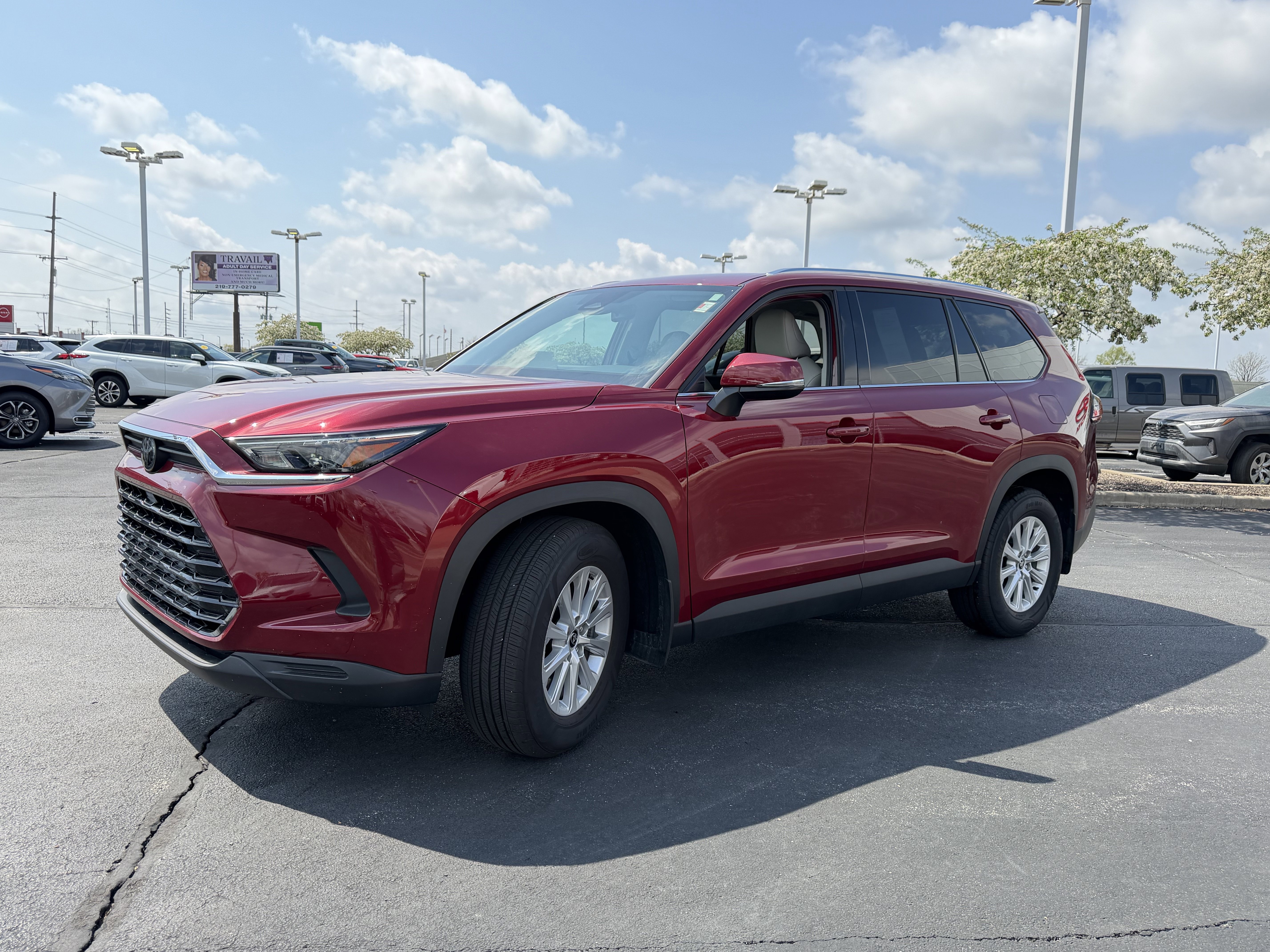 Used 2026 Toyota Grand Highlander XLE image 4