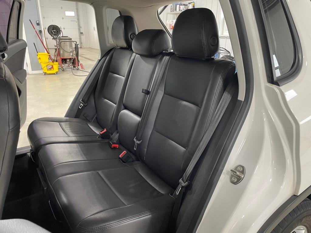 Used 2012 Volkswagen Tiguan S image 14