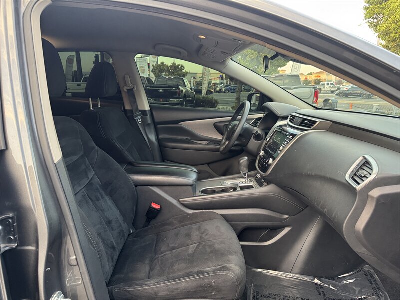 Used 2021 Nissan Murano S FWD image 41