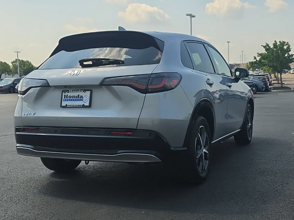 Used 2024 Honda HR-V EX-L image 9