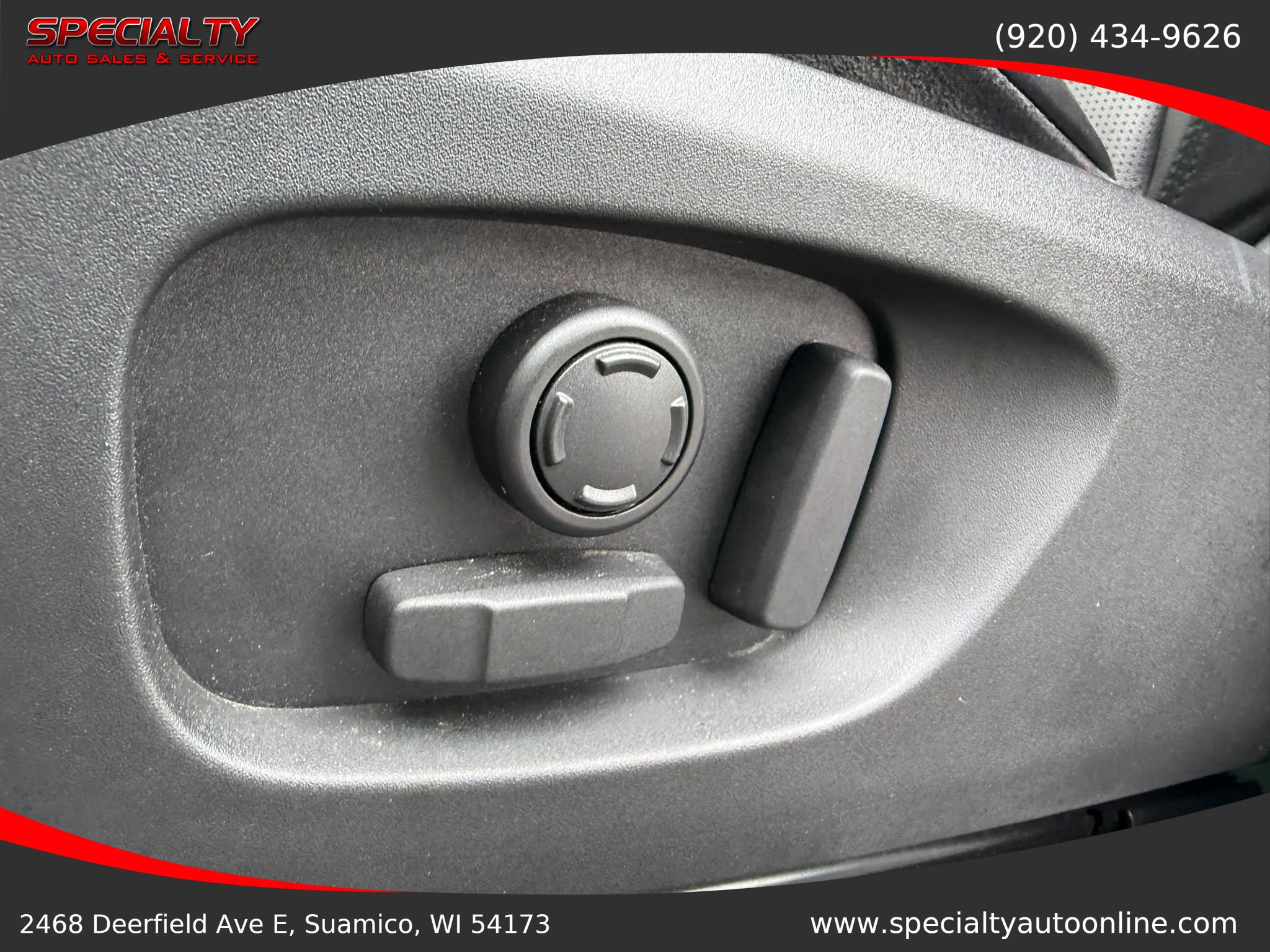 Used 2019 Land Rover Discovery Sport HSE AWD/4WD image 37