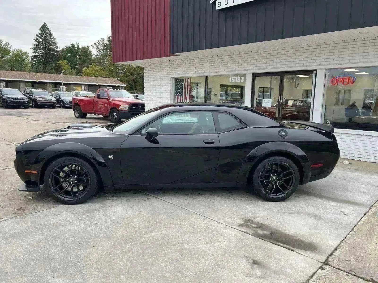 Used 2022 Dodge Challenger R/T Scat Pack image 4