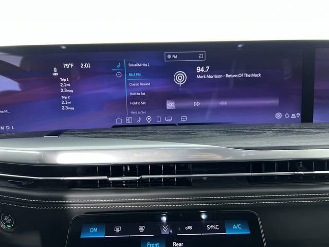 Certified 2025 Cadillac Escalade ESV Sport Platinum image 13