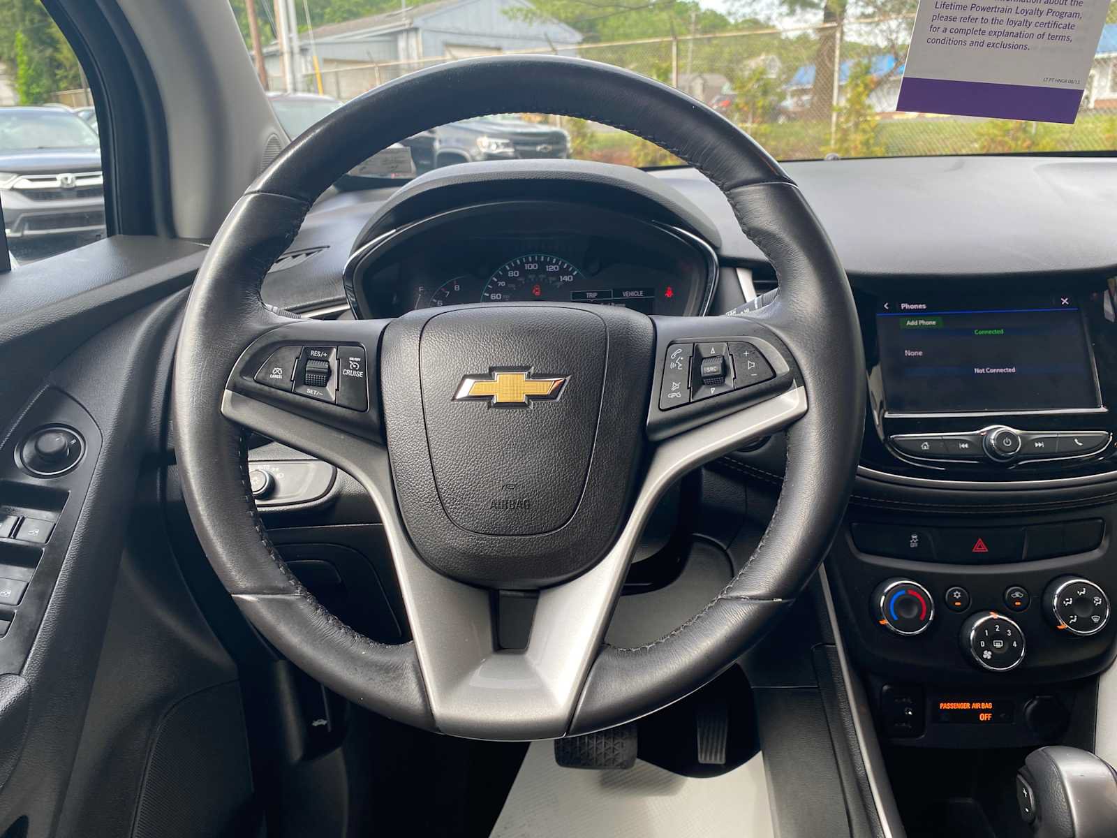 Used 2022 Chevrolet Trax LT w/ LT Convenience Package AWD/4WD image 15