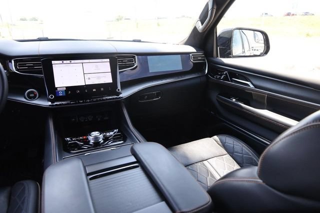 Used 2024 Jeep Grand Wagoneer L Series III w/ Rear Seat Video Group 1 AWD/4WD image 35
