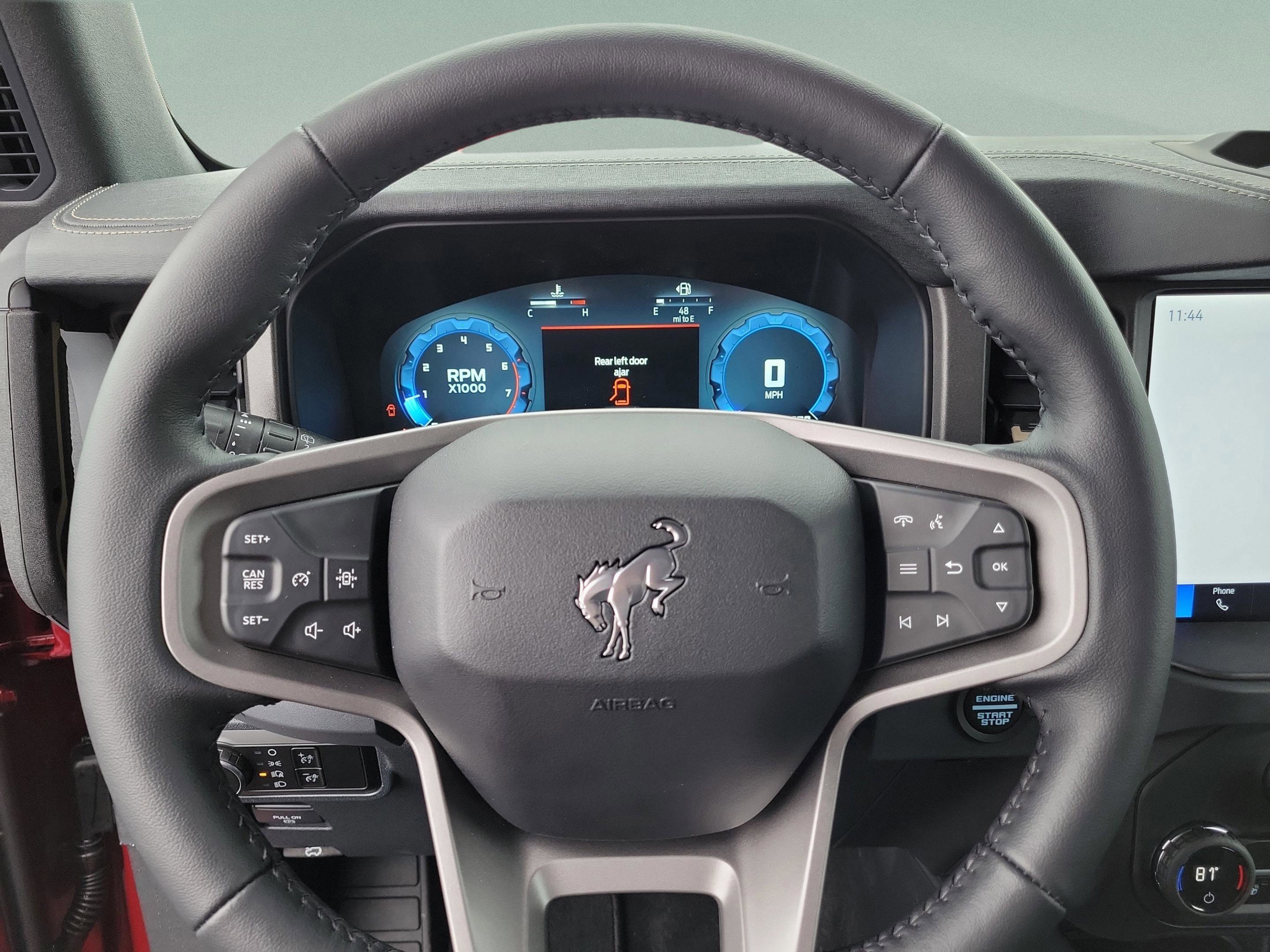 New 2025 Ford Bronco Badlands w/ Sasquatch Package image 16