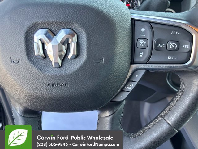 Used 2025 RAM 3500 Big Horn AWD/4WD image 17