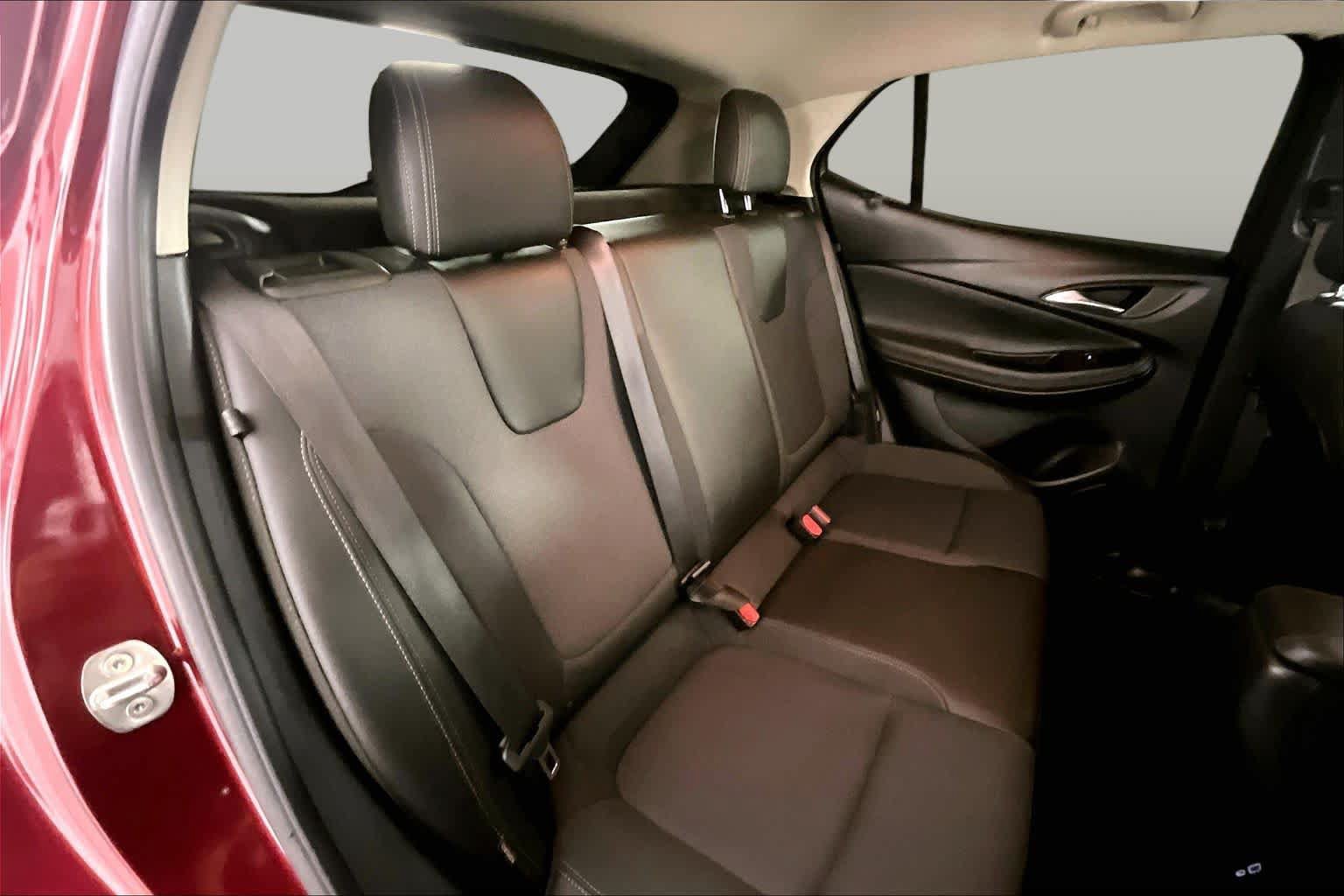 Used 2023 Buick Encore GX Preferred FWD image 19