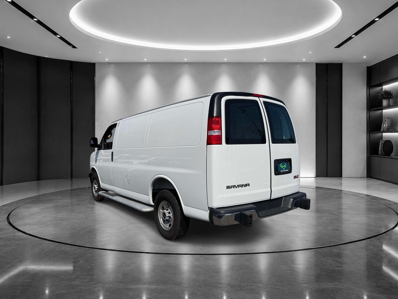 Certified 2025 GMC Savana 2500 w/ Driver Convenience Package RWD image 4