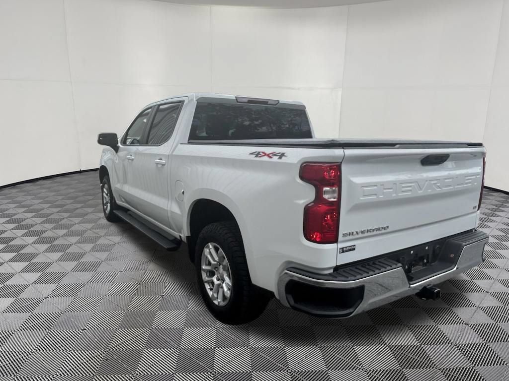 Certified 2024 Chevrolet Silverado 1500 LT AWD/4WD image 3