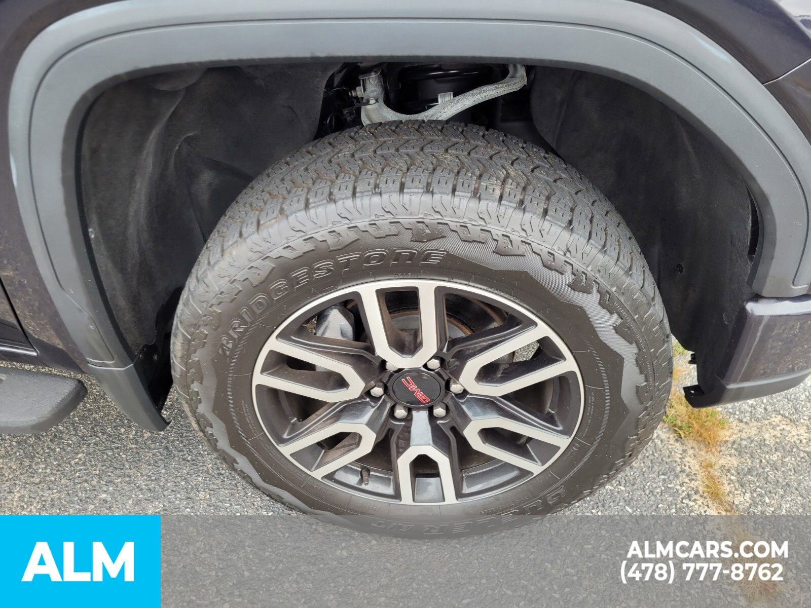 Used 2024 GMC Sierra 1500 AT4 image 15