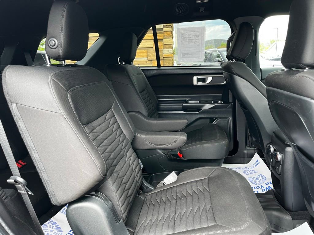 Used 2020 Ford Explorer XLT w/ Comfort Package AWD/4WD image 33