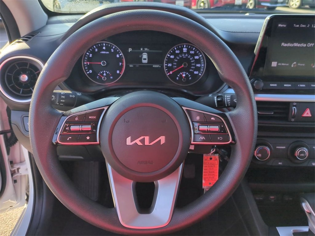 Certified 2023 Kia Forte LXS w/ LXS Technology Package image 10