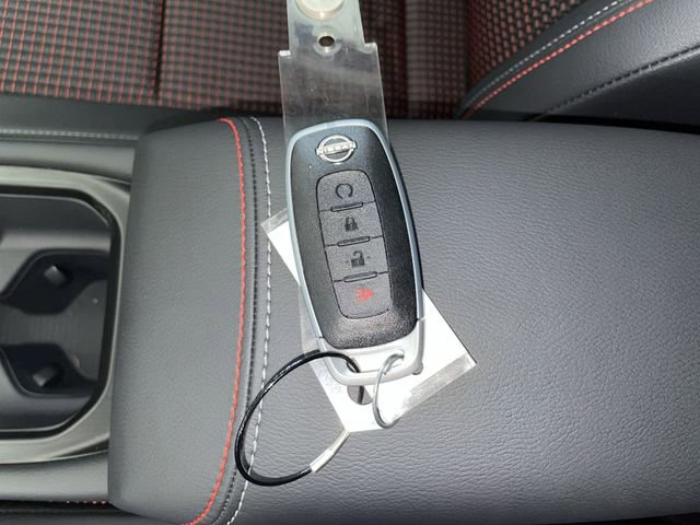 New 2026 Nissan Kicks SR w/ Cold Weather Package image 29