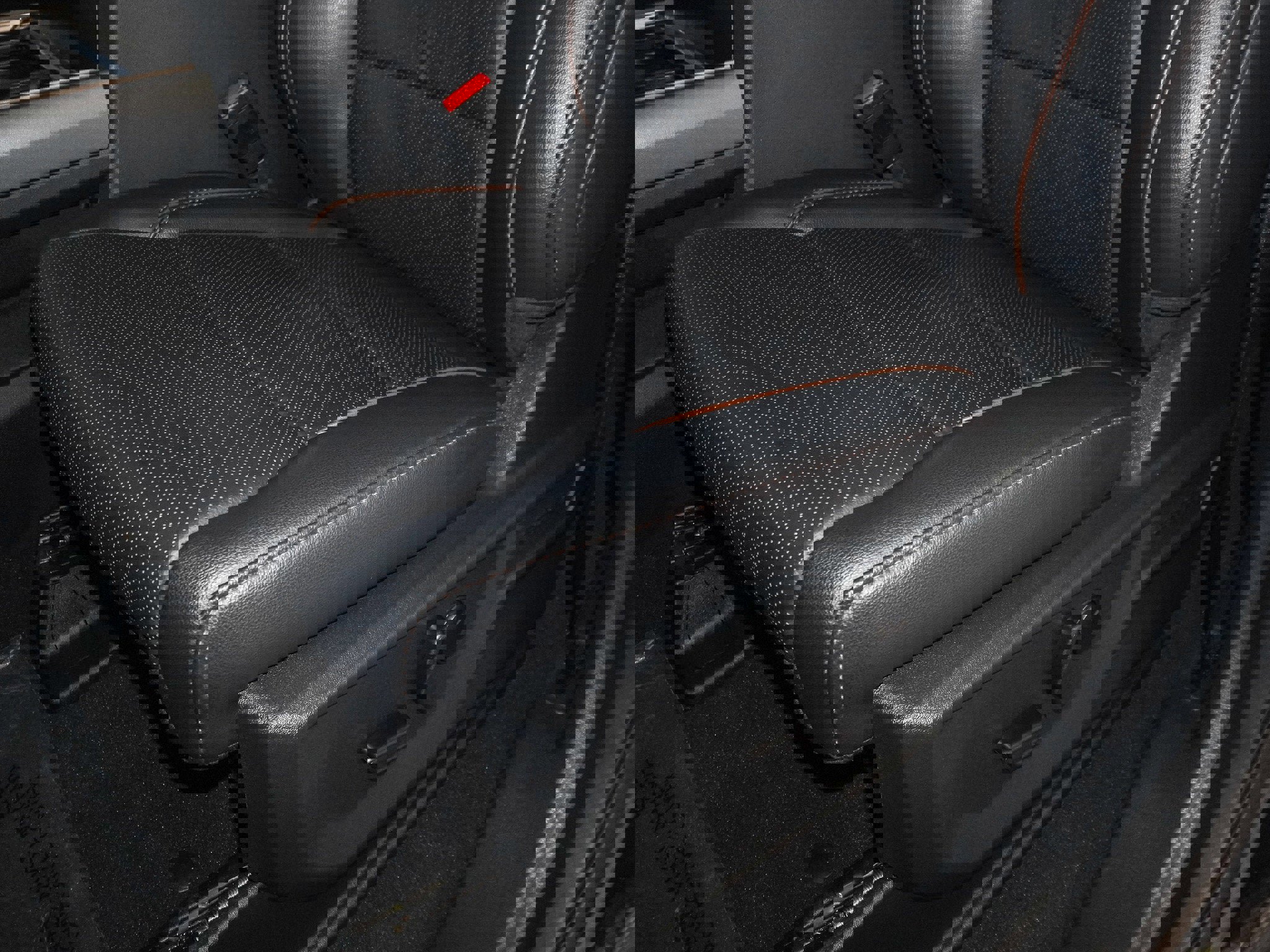 Used 2025 Ford F450 Lariat w/ Chrome Package image 24