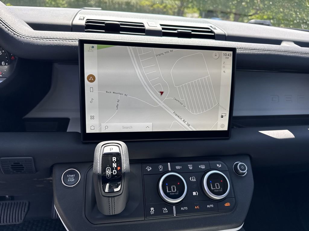 New 2025 Land Rover Defender 90 S image 22