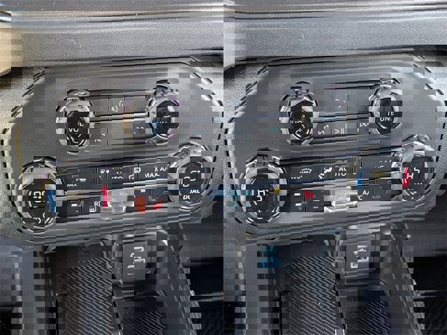 New 2025 Ford Bronco Big Bend image 51