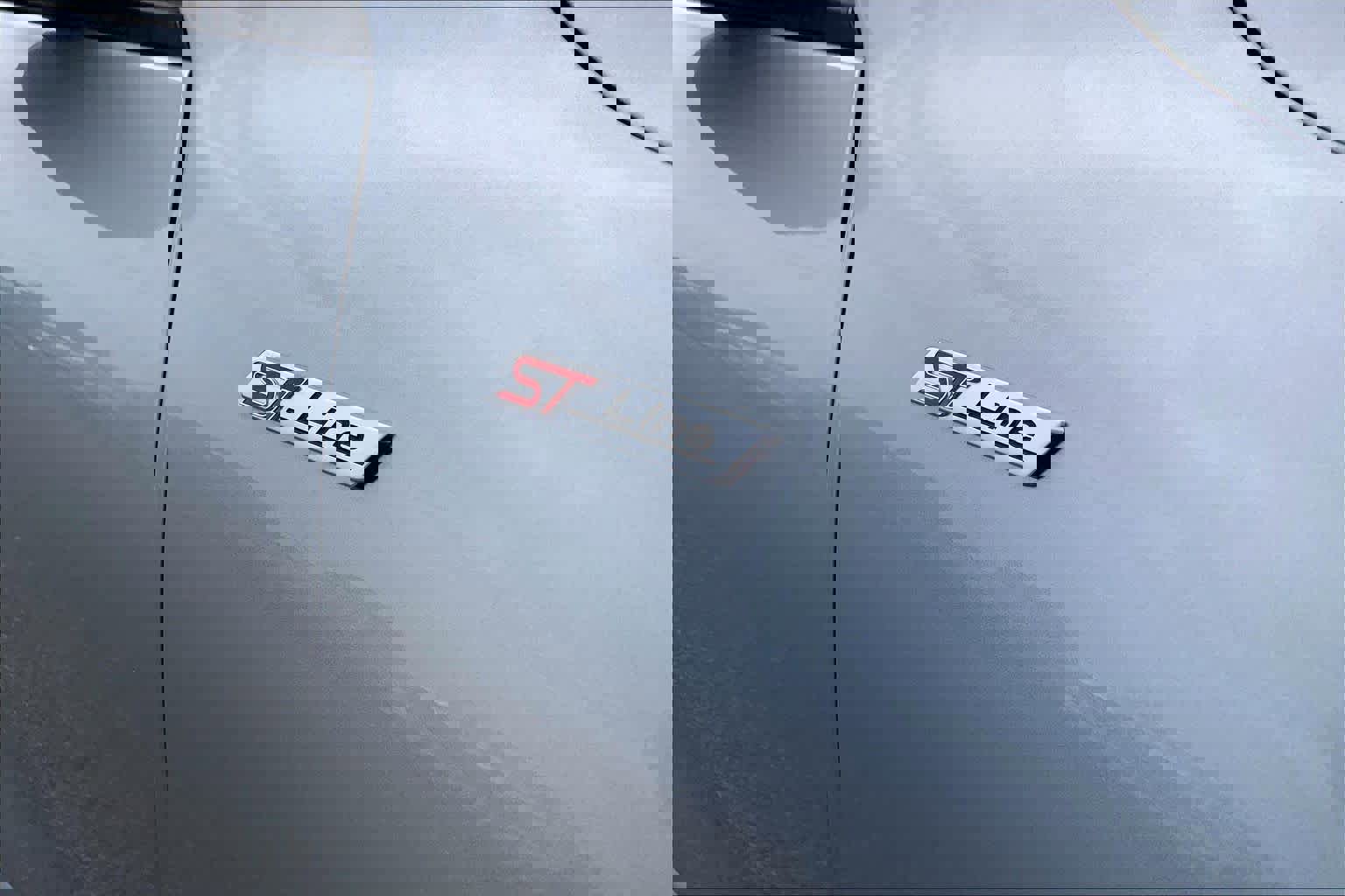 Certified 2023 Ford Escape ST-Line Elite AWD/4WD image 10