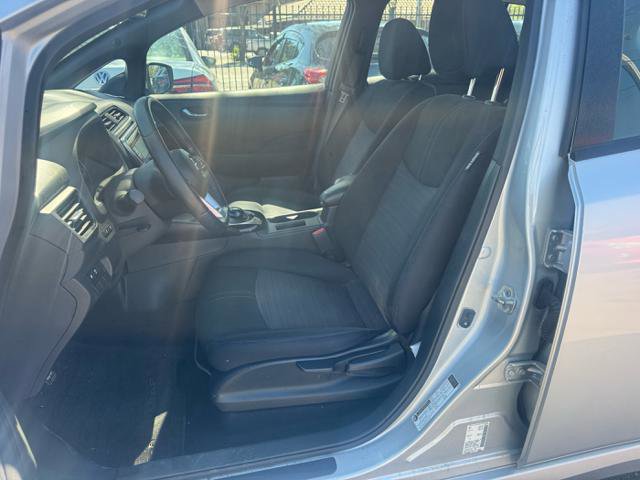 Used 2018 Nissan Leaf SV w/ Protection Package image 6