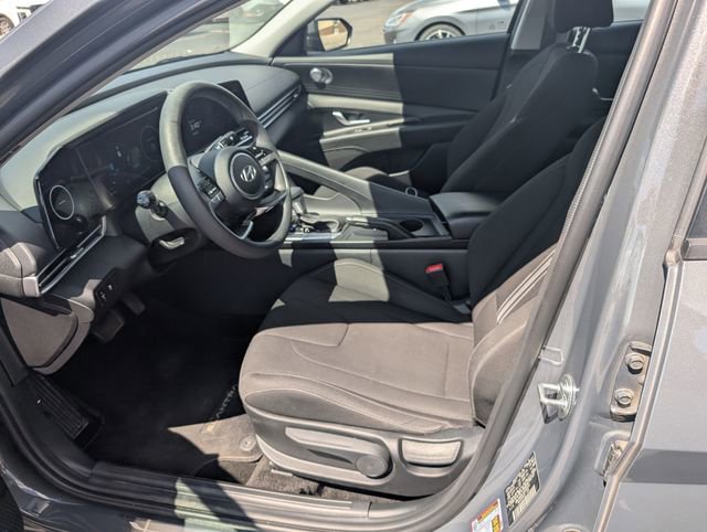 Used 2024 Hyundai Elantra SEL FWD image 14