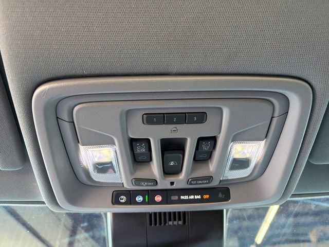 Certified 2022 GMC Sierra 1500 SLT w/ SLT Convenience Package image 12