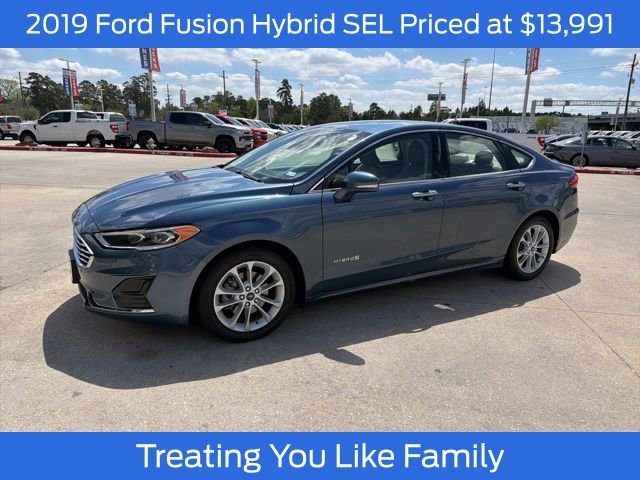 Used 2019 Ford Fusion SEL image 1