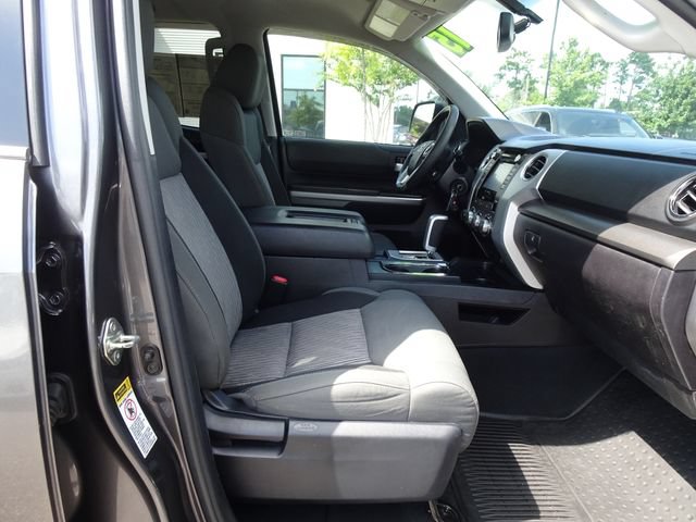 Used 2015 Toyota Tundra SR5 w/ TRD Off Road Package AWD/4WD image 16