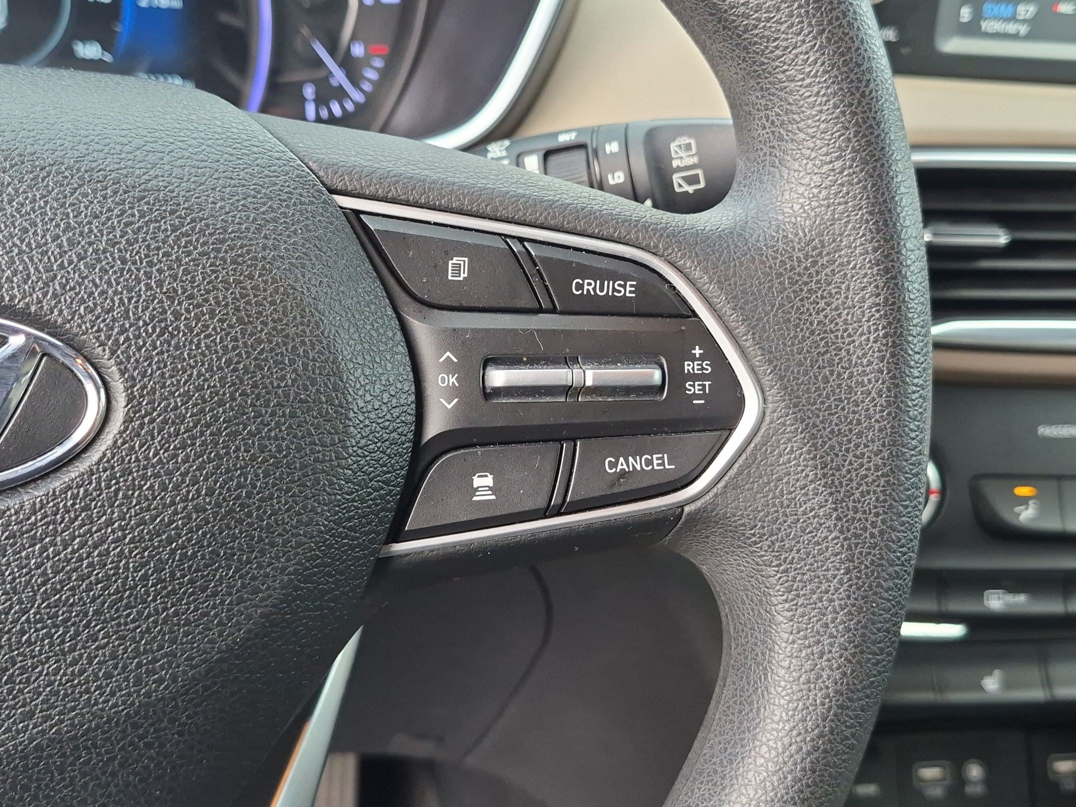 Used 2020 Hyundai Santa Fe SEL FWD image 20