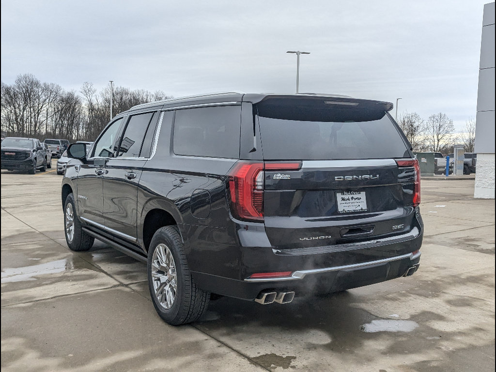 New 2026 GMC Yukon XL Denali w/ Sun & Power Step Package AWD/4WD image 8