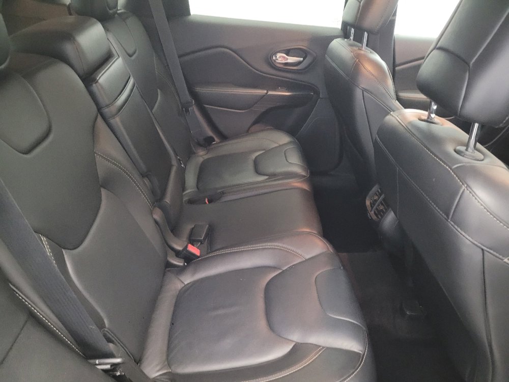 Used 2016 Jeep Cherokee Limited AWD/4WD image 19
