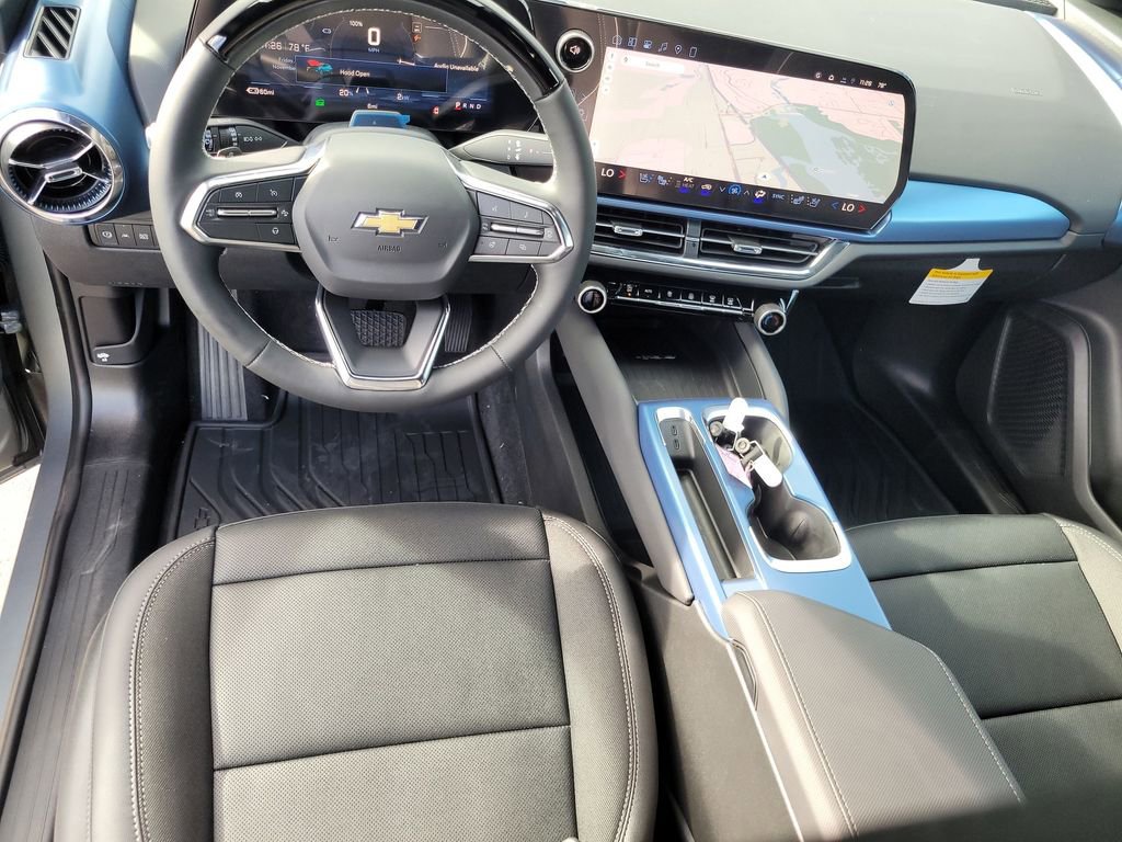 New 2026 Chevrolet Equinox EV LT image 20