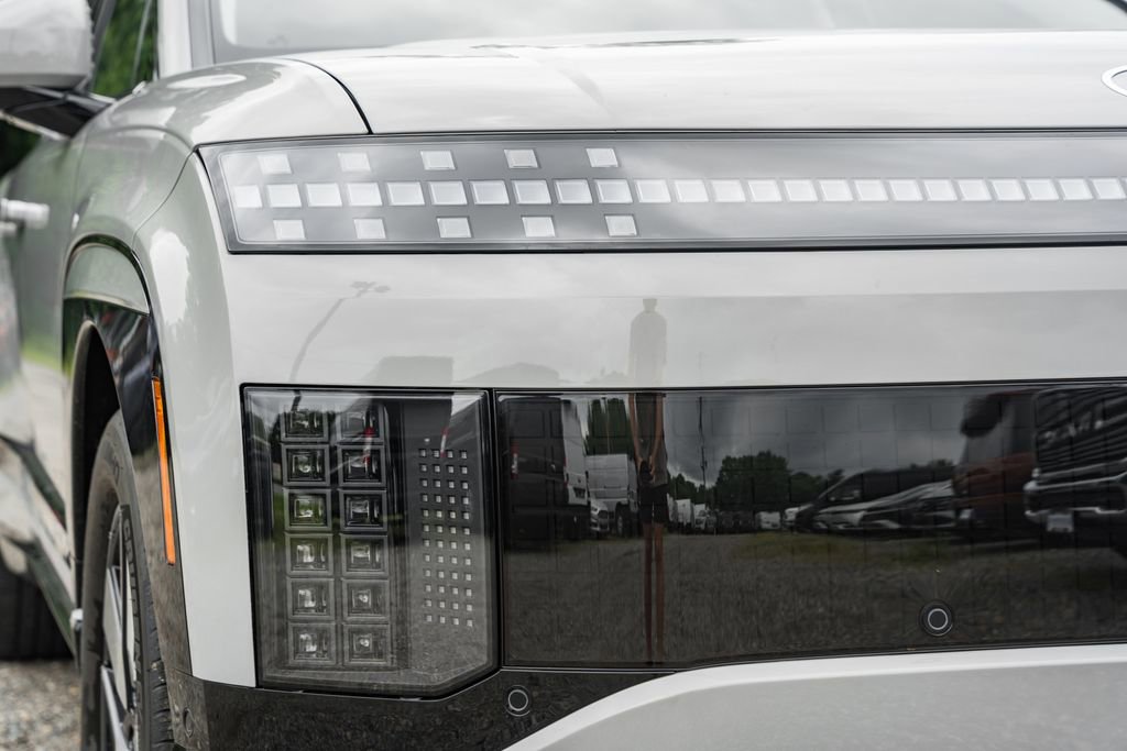 New 2026 Hyundai Ioniq 9 SEL image 14
