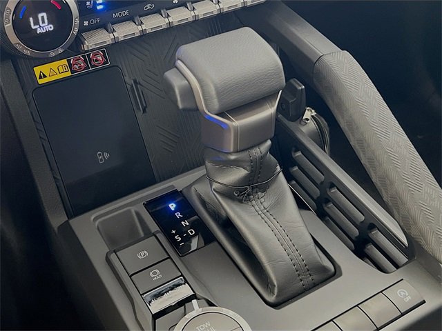 New 2025 Toyota Tacoma Limited image 19