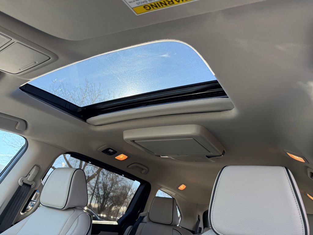 Certified 2026 Honda Odyssey Touring image 30