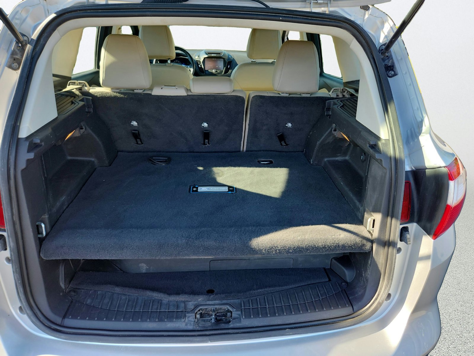 Used 2014 Ford C-MAX Energi SEL FWD image 28