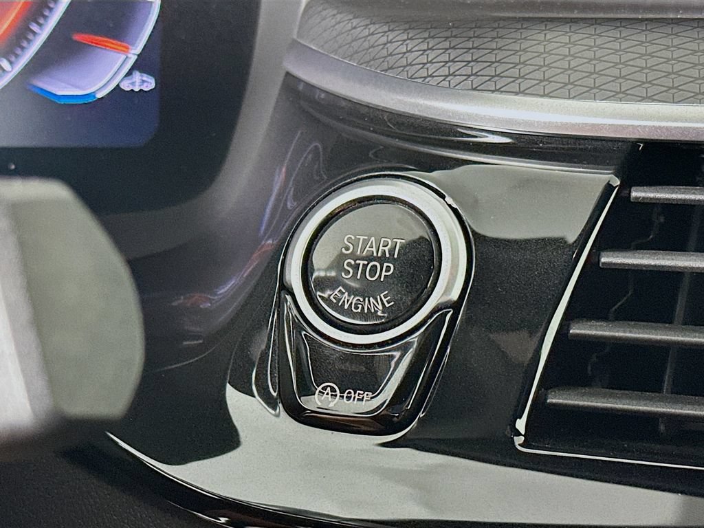 Used 2021 BMW M550i xDrive AWD/4WD image 20